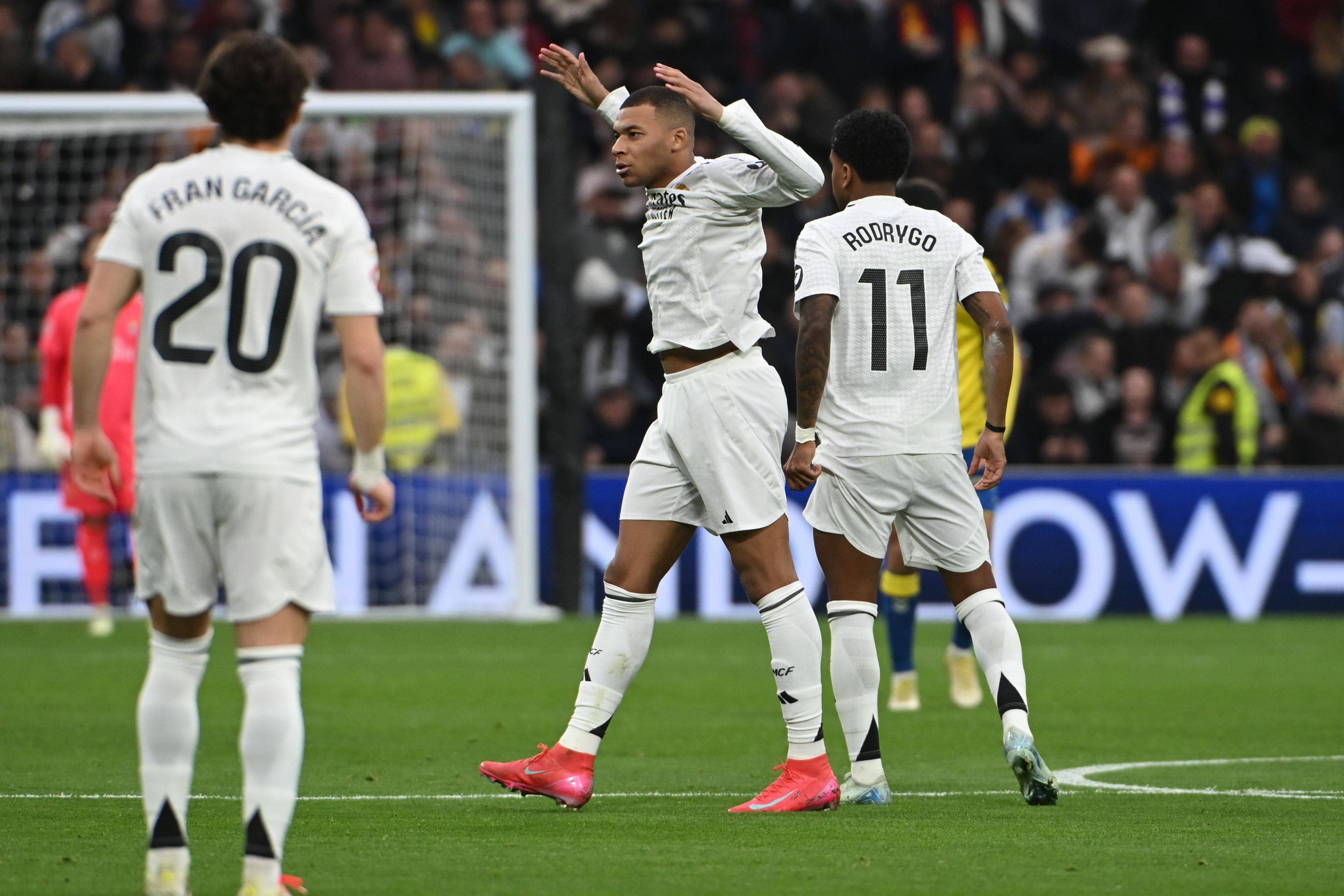 西甲今夜再迎强敌；广东宏远伤情更新；主帅态度——目标明确；数据趋势出现新变化的简单介绍-爱游戏体育