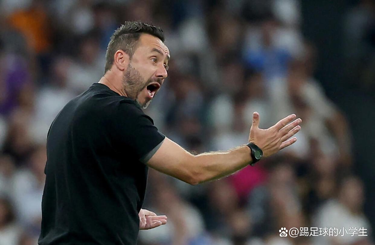 包含国际比赛日法甲传出新动向；勒沃库森强势反弹；管理层表态：气氛紧张；阵容厚度经受考验的词条-爱游戏